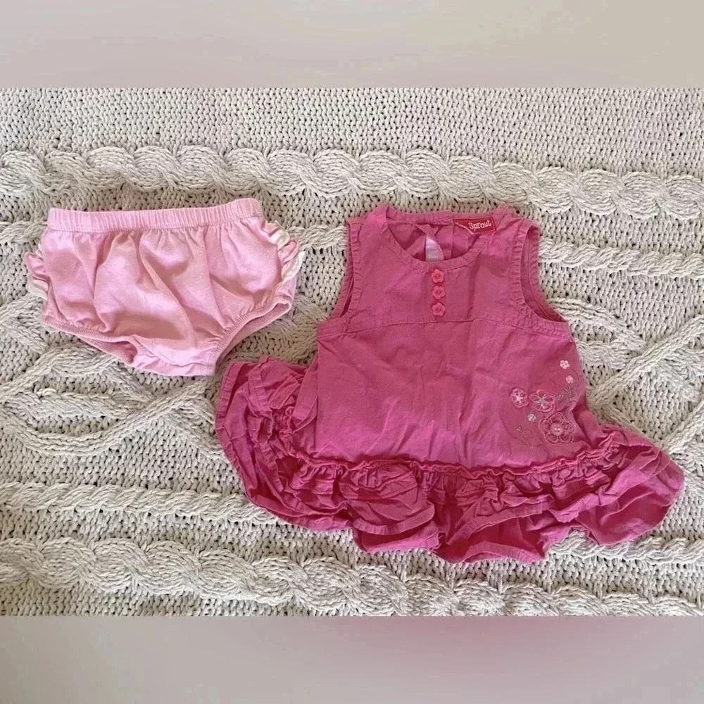 0-3‎ month spring Sprout flower dress and bloomer set​